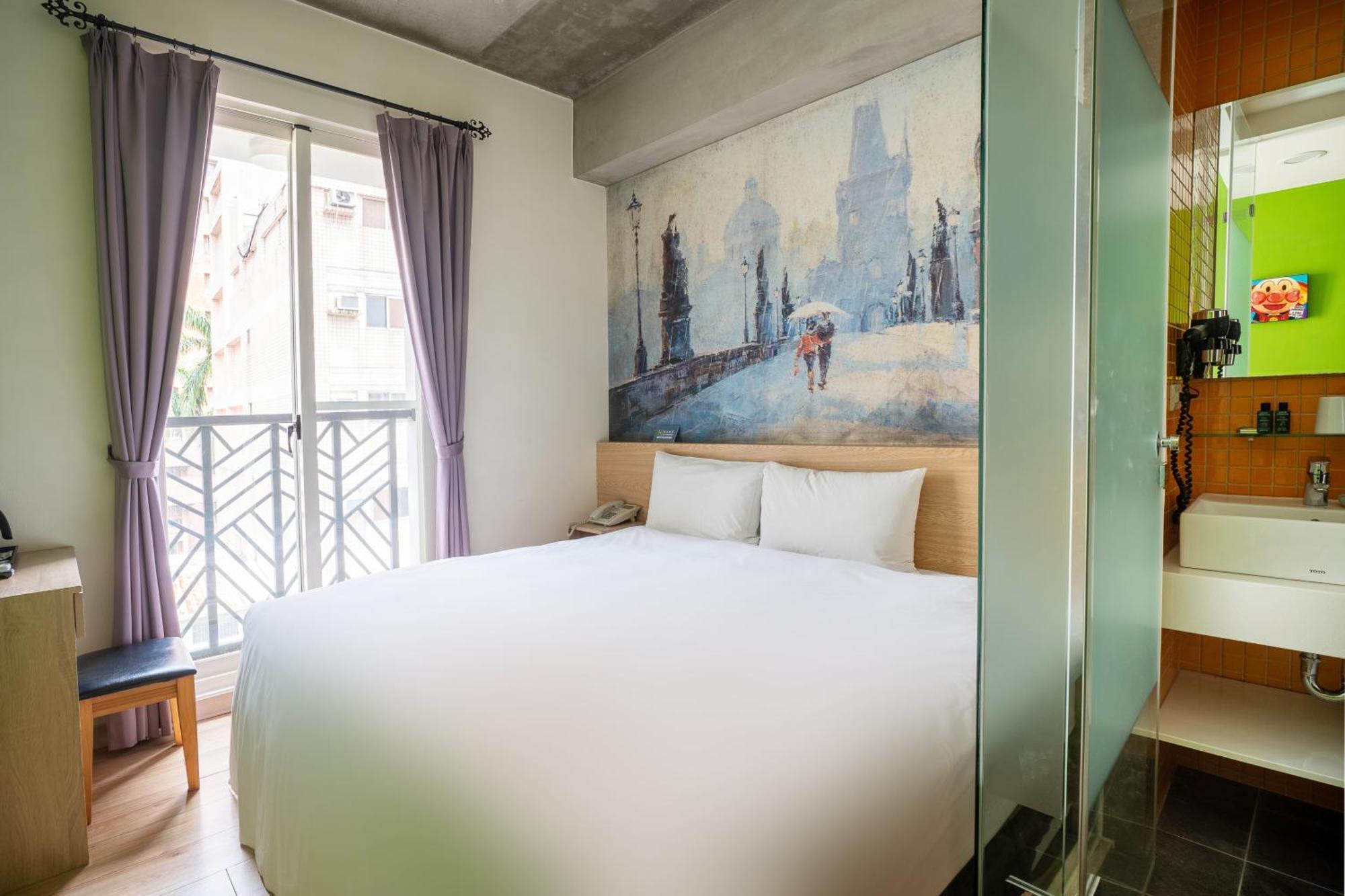 Check Inn Express Taichung Yizhong Luaran gambar